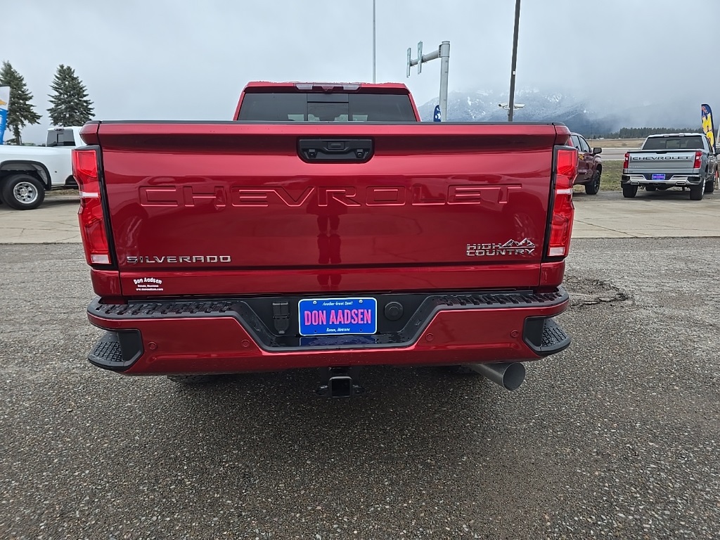 2025 Chevrolet Silverado 2500HD High Country photo 6
