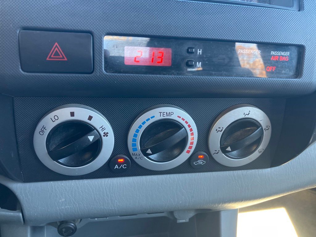 2009 Toyota Tacoma Base photo 14
