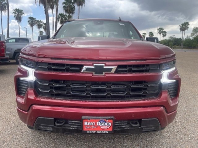 2026 Chevrolet Silverado 1500 RST photo 2