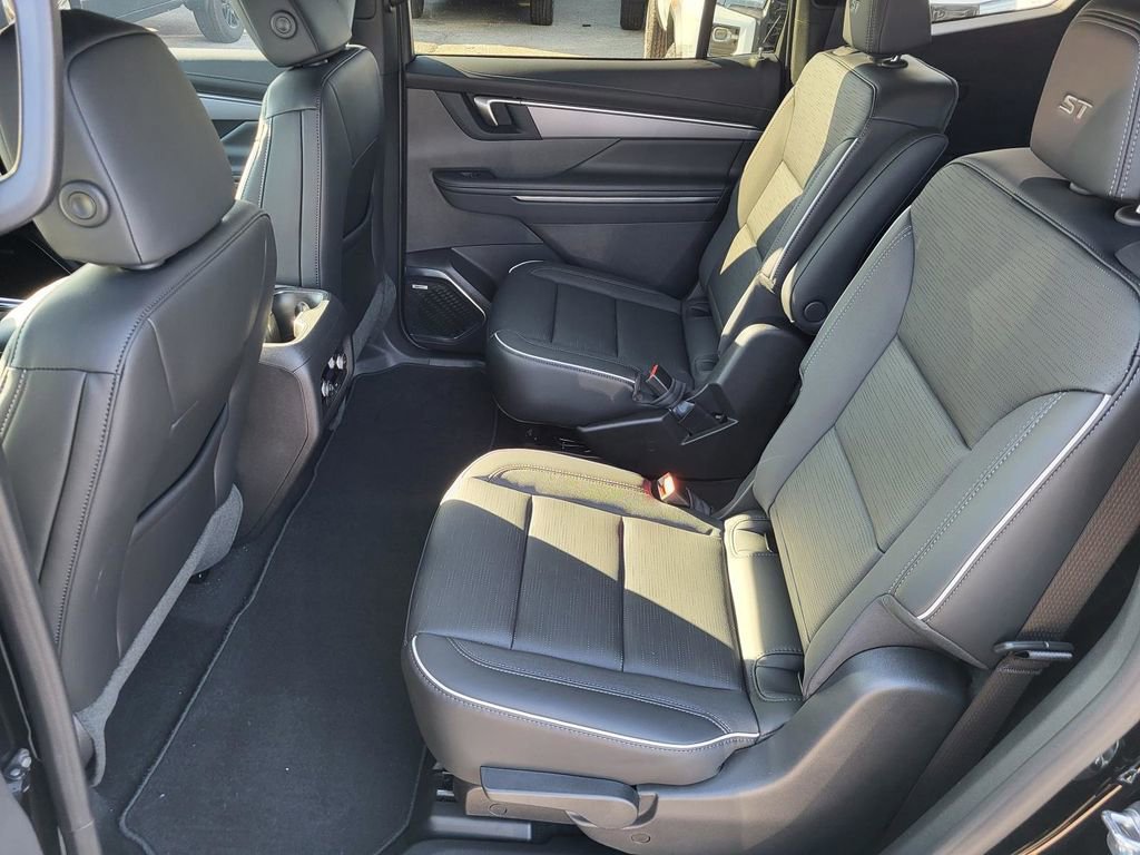 2026 Buick Enclave Sport Touring photo 4