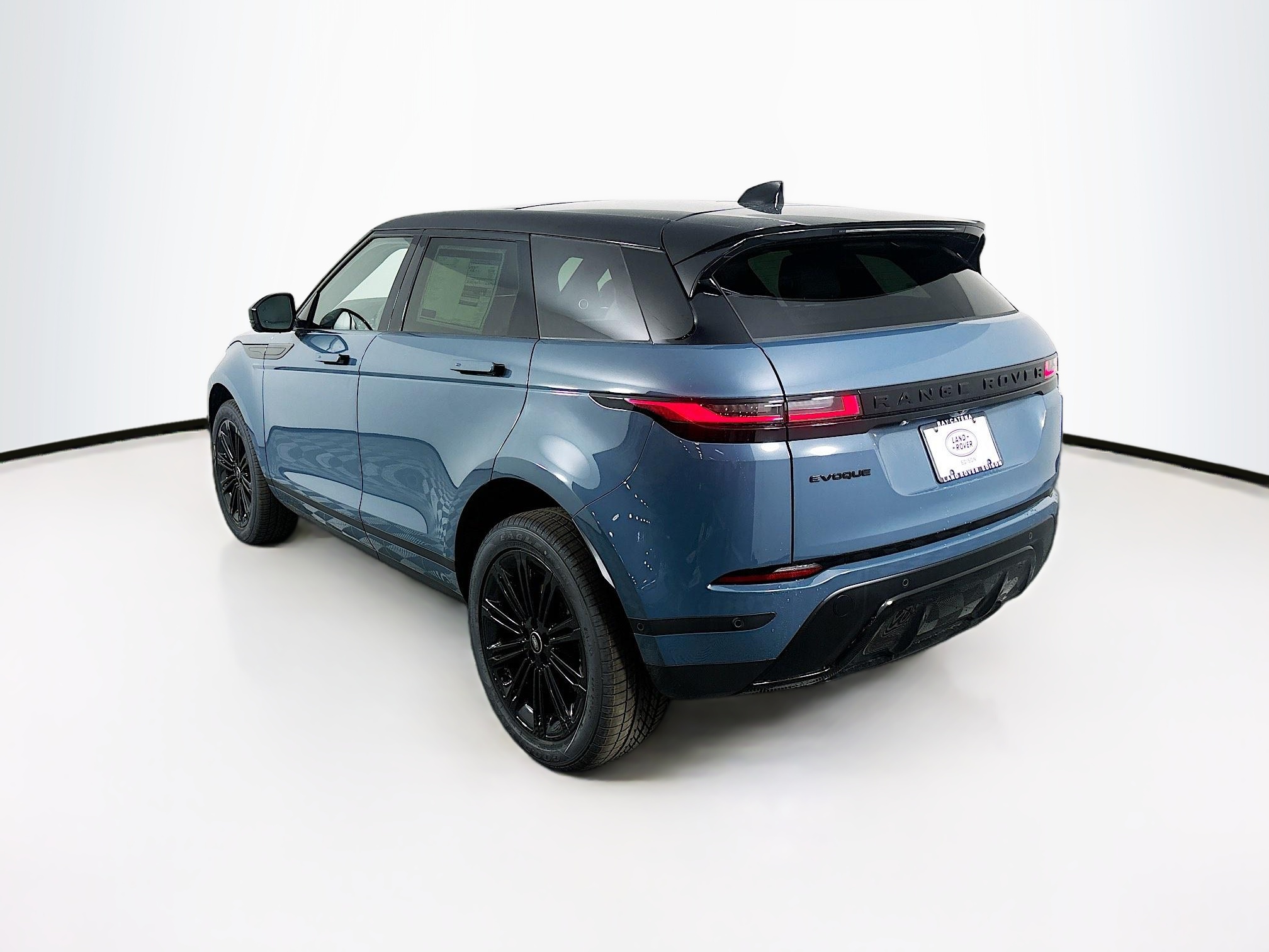 2026 Land Rover Range Rover Evoque S photo 7