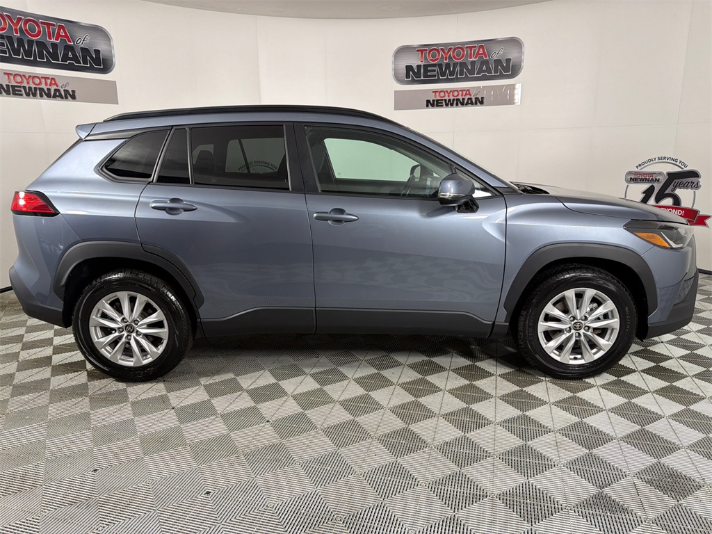 Used 2023 Toyota Corolla Cross LE with VIN 7MUCAAAG1PV053797 for sale in Northfield, Minnesota