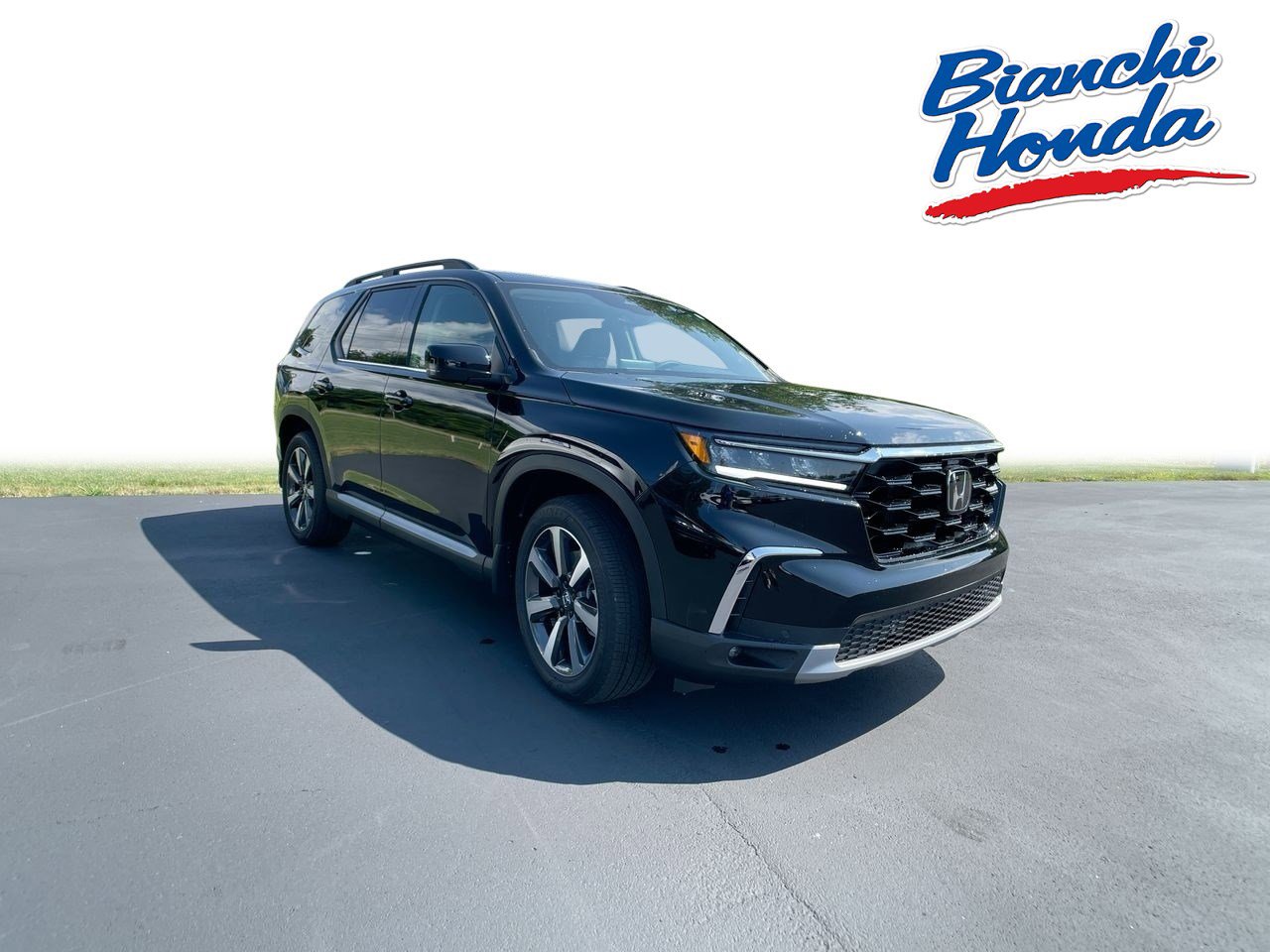 2025 Honda Pilot Touring's photo