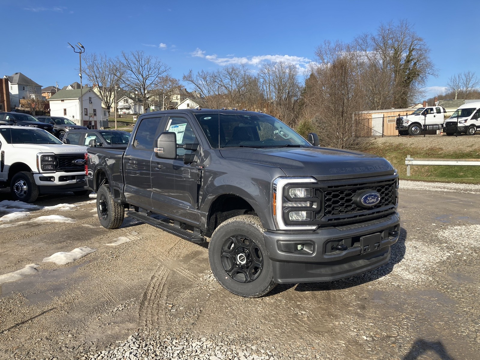 2026 Ford F-350 Super Duty XL's photo