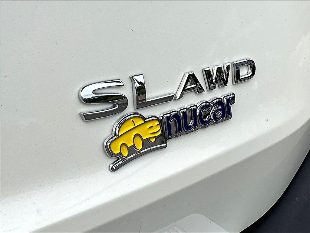 2023 Nissan Rogue SL photo 28