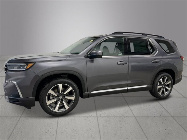 2025 Honda Pilot Touring photo 2