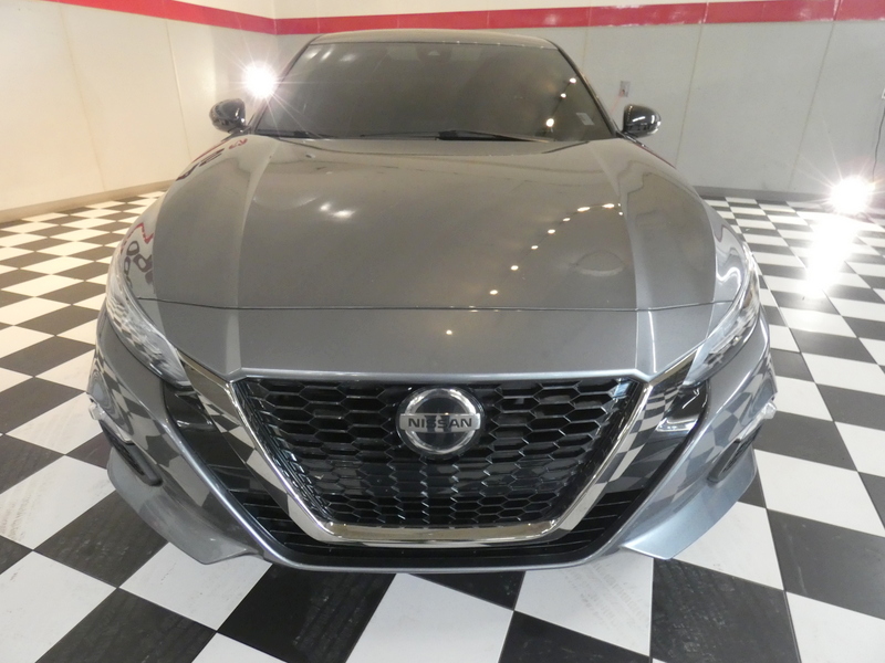 Used 2021 Nissan Altima SR with VIN 1N4BL4CV6MN382192 for sale in Clinton, IL