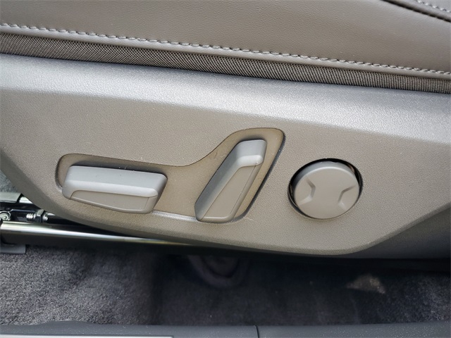2025 Kia Niro Plug-In Hybrid SX photo 18