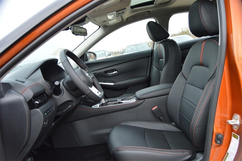 2025 Nissan Sentra SR photo 22