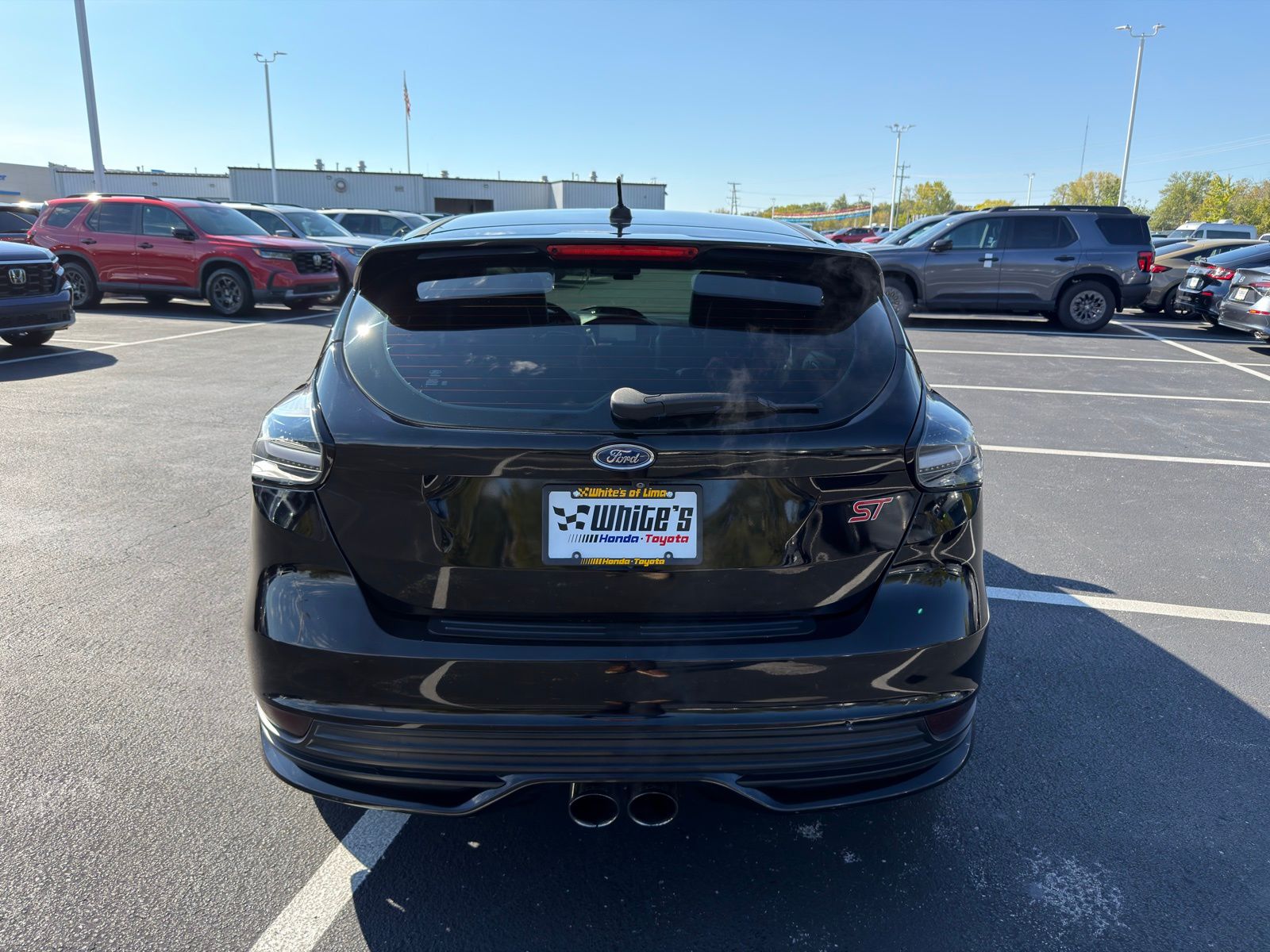 2017 Ford Focus ST photo 4