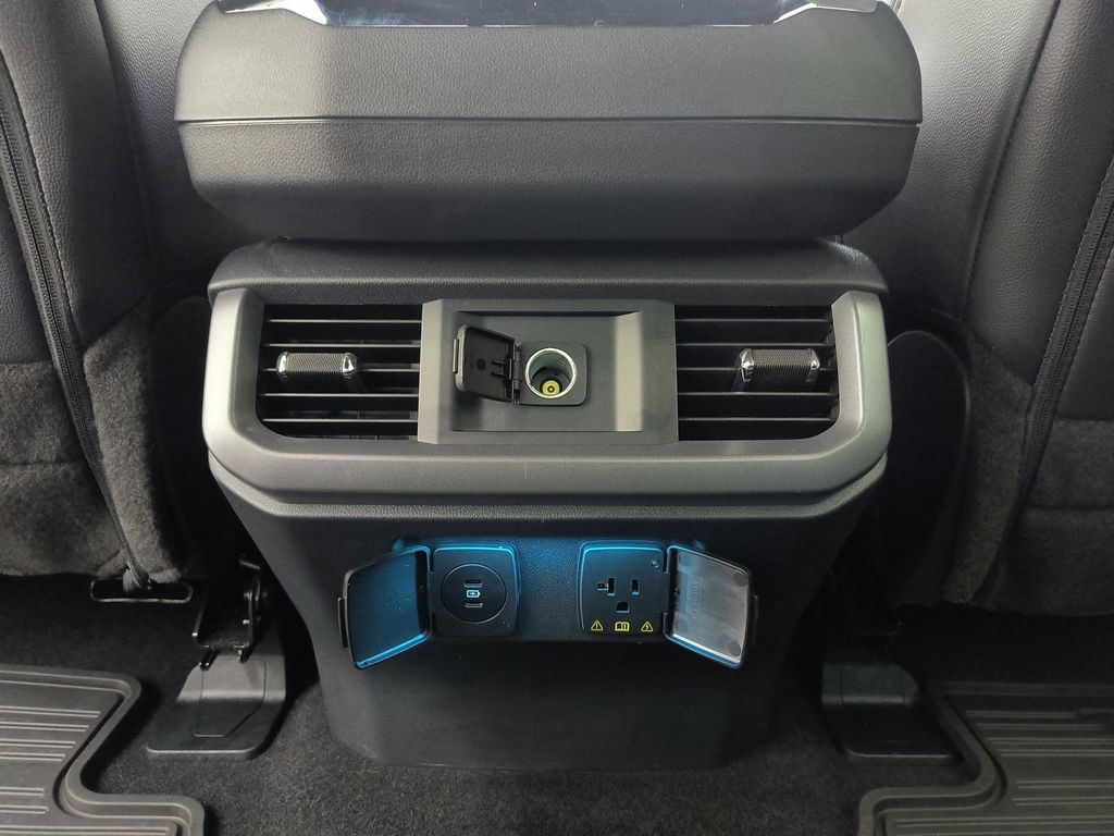 2025 Ford F-150 Lariat photo 20