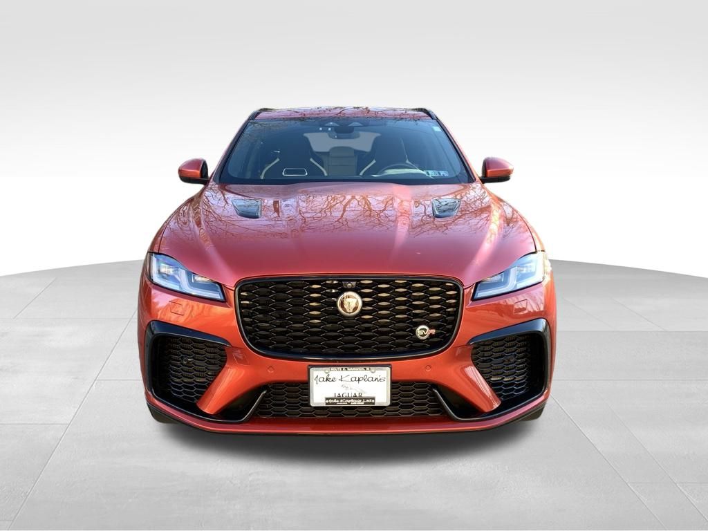 2022 Jaguar F-PACE SVR photo 2