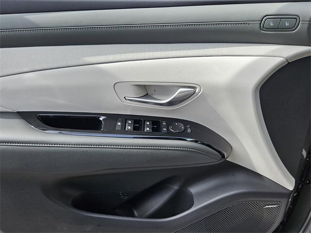 2025 Hyundai Tucson Hybrid Limited photo 29