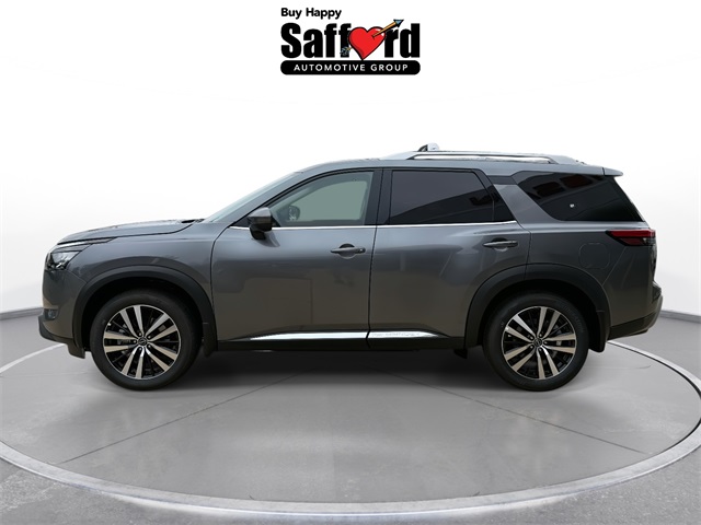 2025 Nissan Pathfinder Platinum photo 5