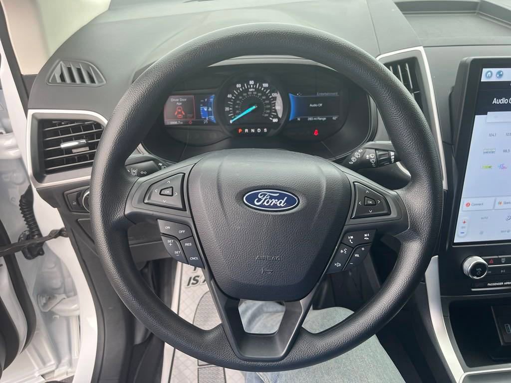 2024 Ford Edge SE photo 13