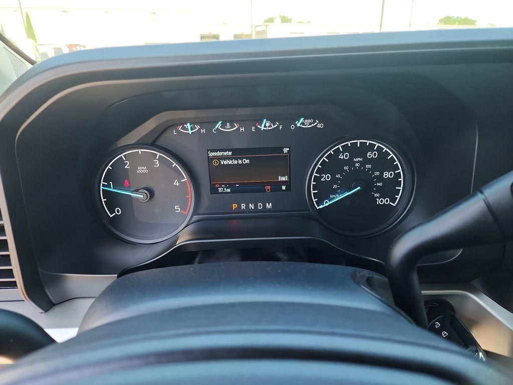 2025 Ford F-250 photo 18
