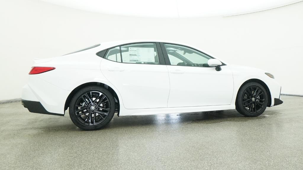 2025 Toyota Camry SE photo 23