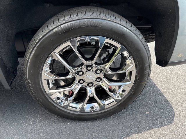 2026 Chevrolet Silverado 1500 LTZ photo 5