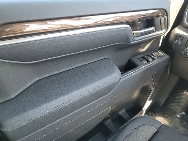 2026 Chevrolet Silverado 1500 LT photo 28
