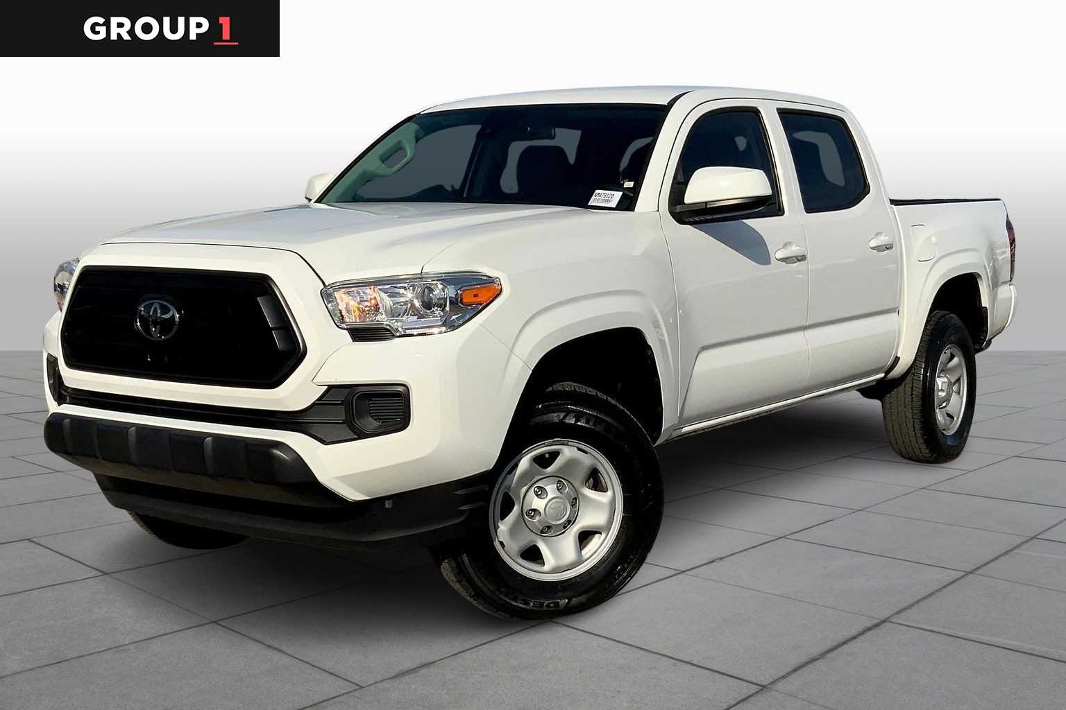2022 Toyota Tacoma SR's photo