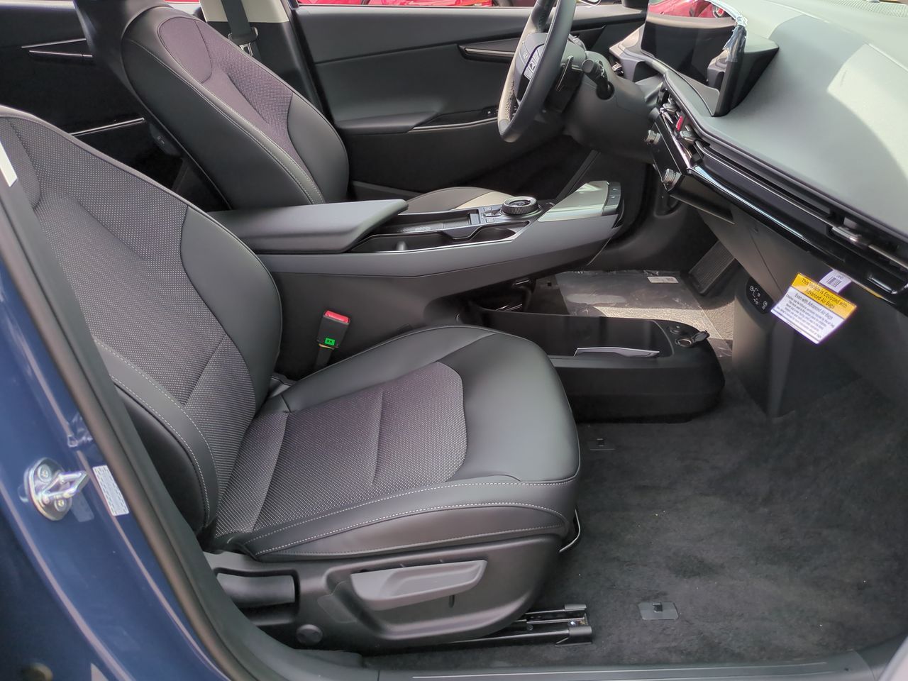 2025 Kia EV6 Light photo 23