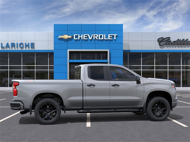 2026 Chevrolet Silverado 1500 Custom photo 4