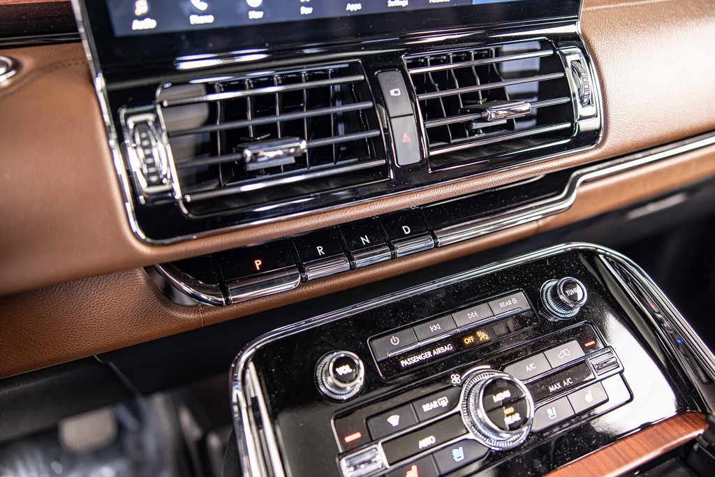 2024 LINCOLN NAVIGATOR - Image 28