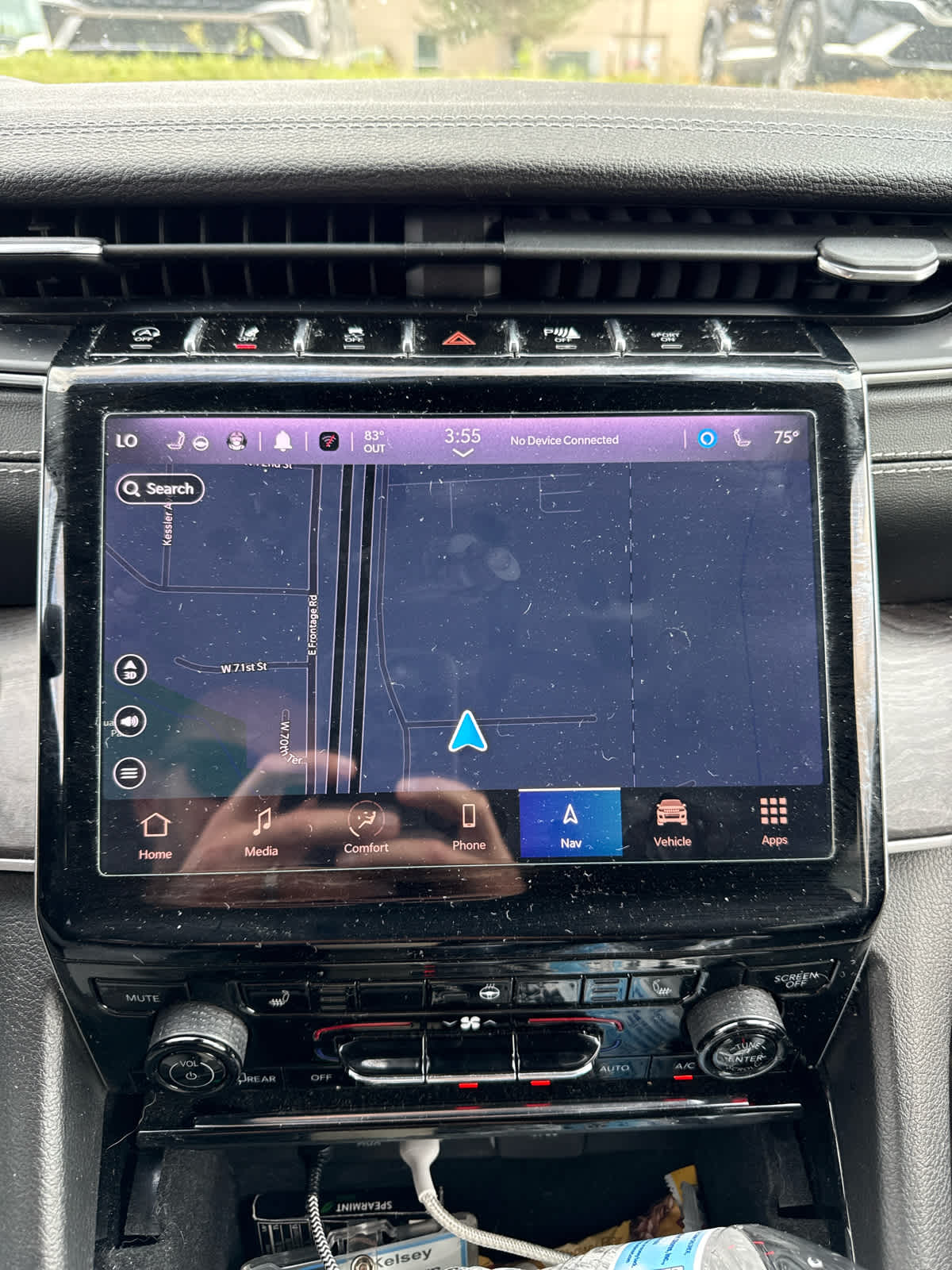 2022 Jeep Grand Cherokee Limited photo 2