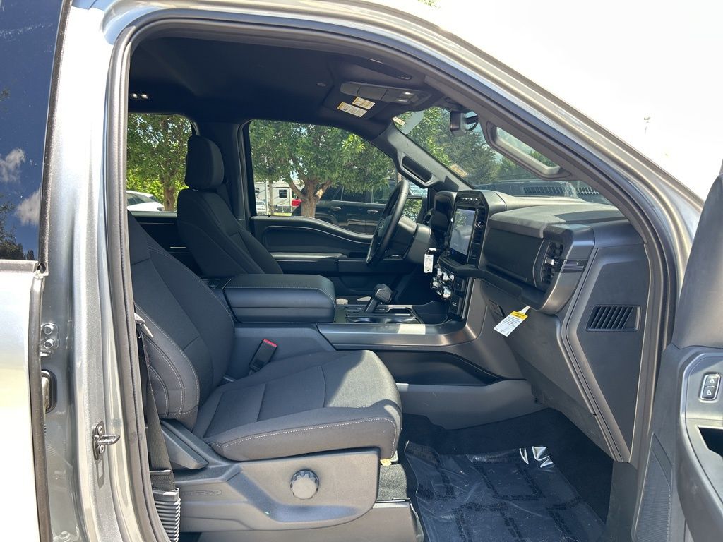 2024 Ford F-150 XLT photo 30