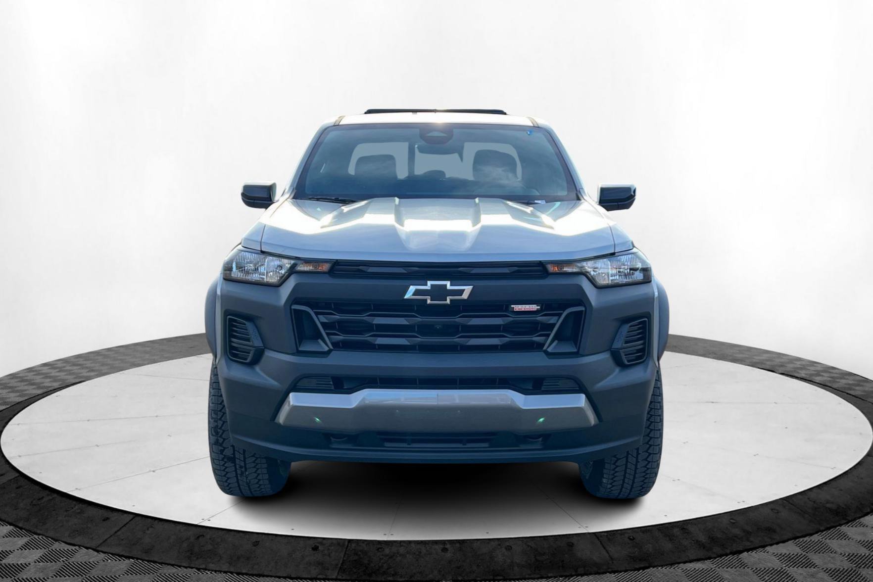 2025 Chevrolet Colorado Trail Boss photo 8