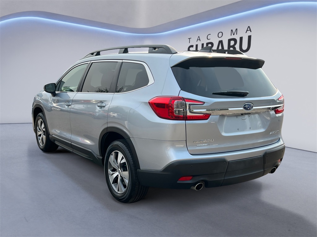 2024 Subaru Ascent Premium photo 3