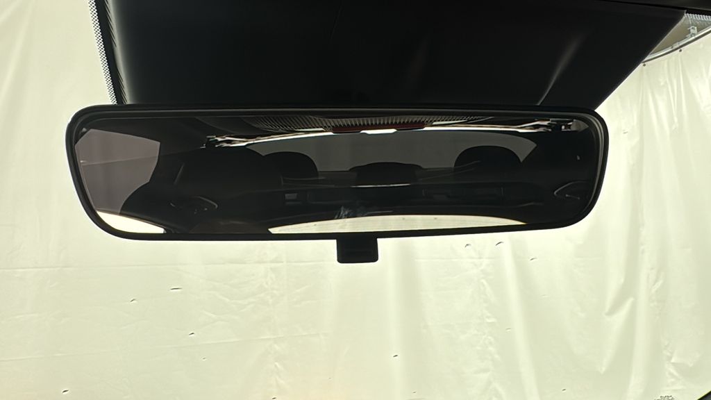 2025 Kia K4 GT-Line photo 27