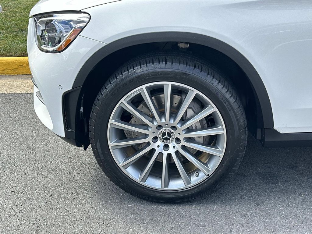 2022 Mercedes Benz GLC 300 Coupe photo 9