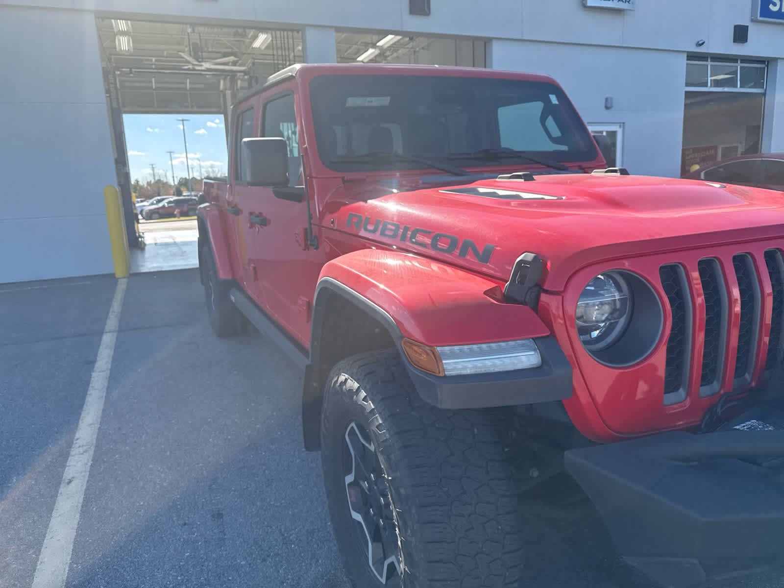 Used 2020 Jeep Gladiator Rubicon with VIN 1C6JJTBG0LL146177 for sale in Little Rock