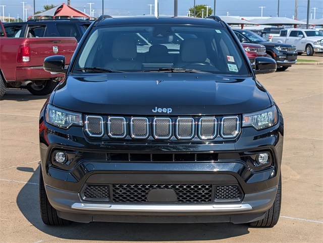 2022 Jeep Compass Limited photo 2