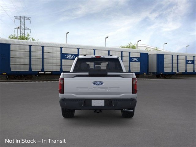 2025 Ford F-150 XL photo 4