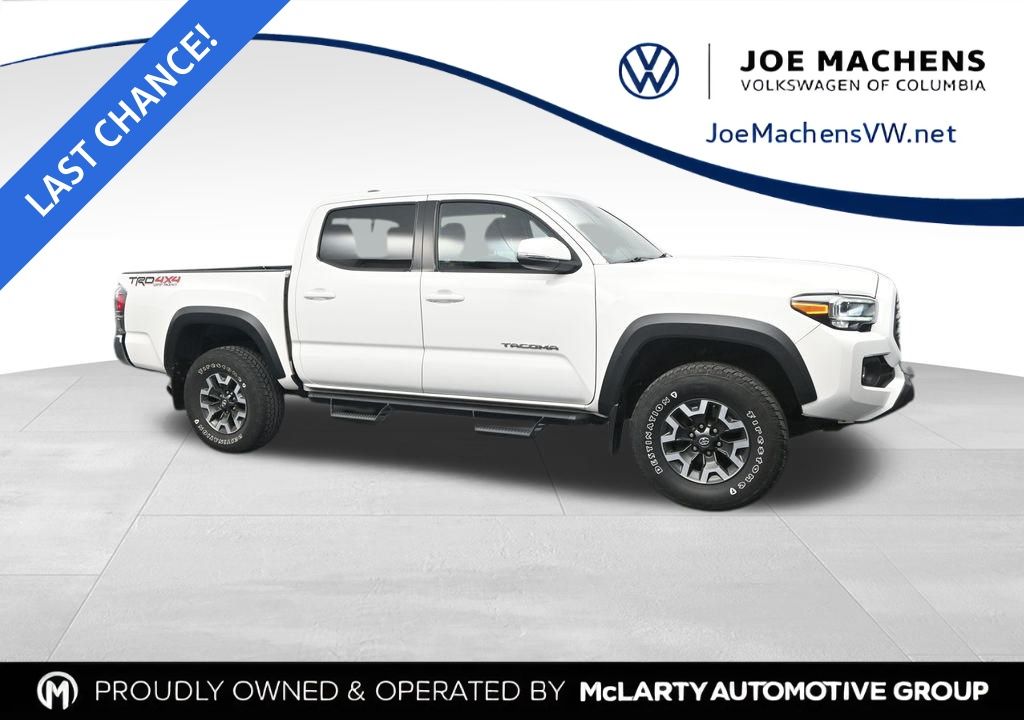 2021 Toyota Tacoma TRD Off Road's photo