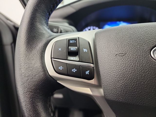 2022 Ford Explorer XLT photo 19