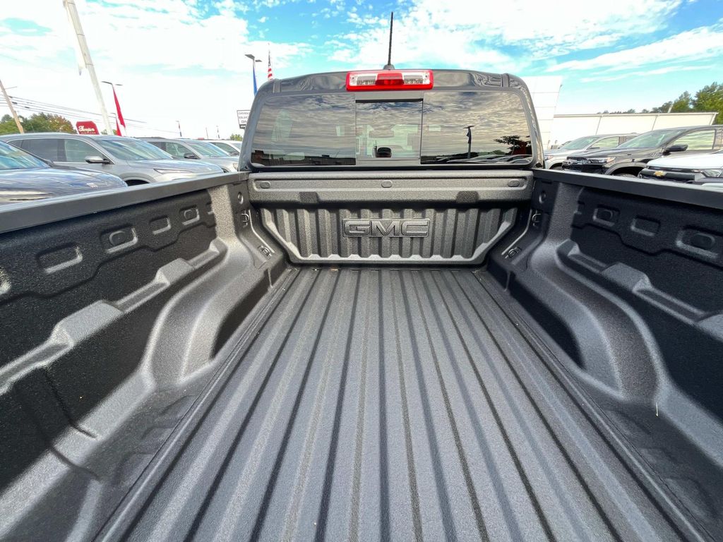 2026 Gmc Canyon AT4 photo 10
