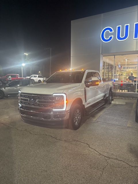 2023 FORD F-350 - Image 1