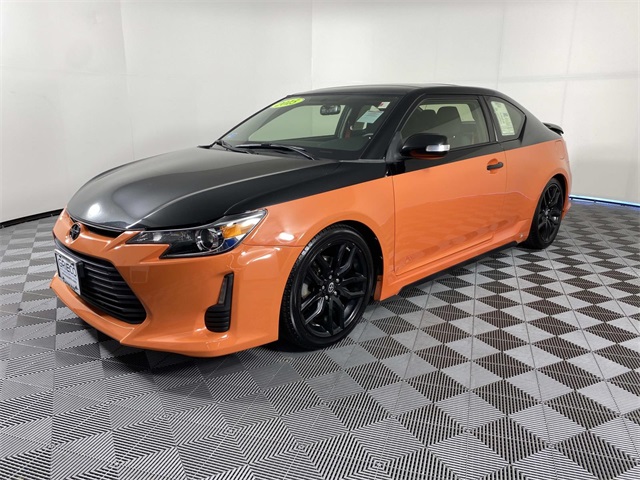 2015 Scion tC photo 3