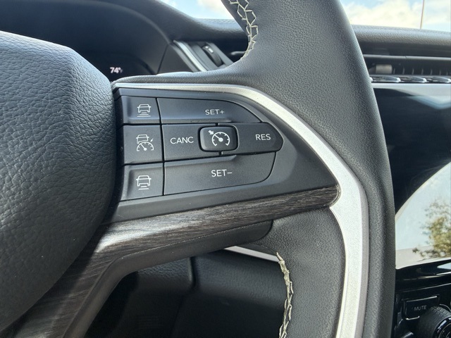 2024 Jeep Grand Cherokee Limited photo 23