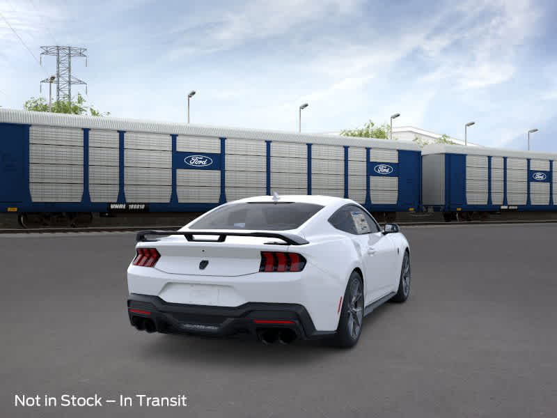 2025 Ford Mustang Dark Horse photo 7