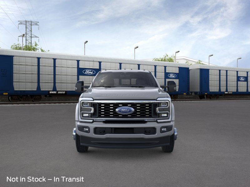 2026 Ford F-450 photo 2
