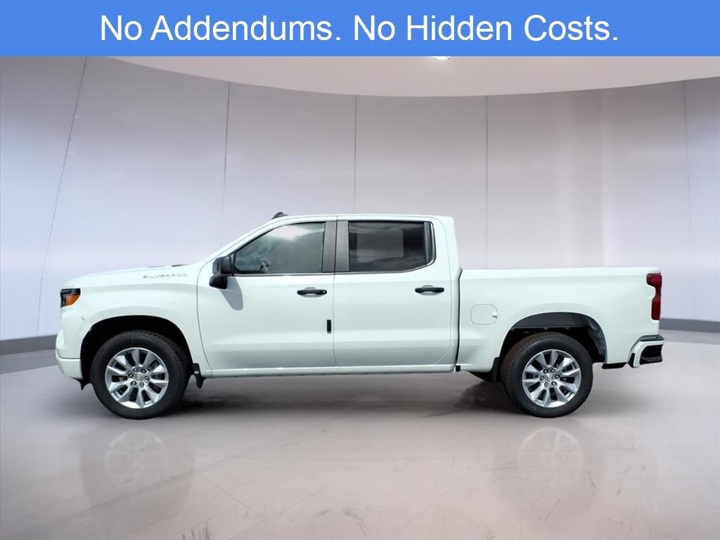 2026 Chevrolet Silverado 1500 Custom photo 2