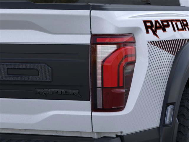 2025 Ford F-150 Raptor photo 19