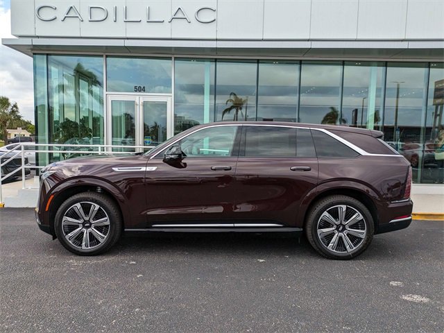 2025 Cadillac Escalade IQ Luxury photo 7