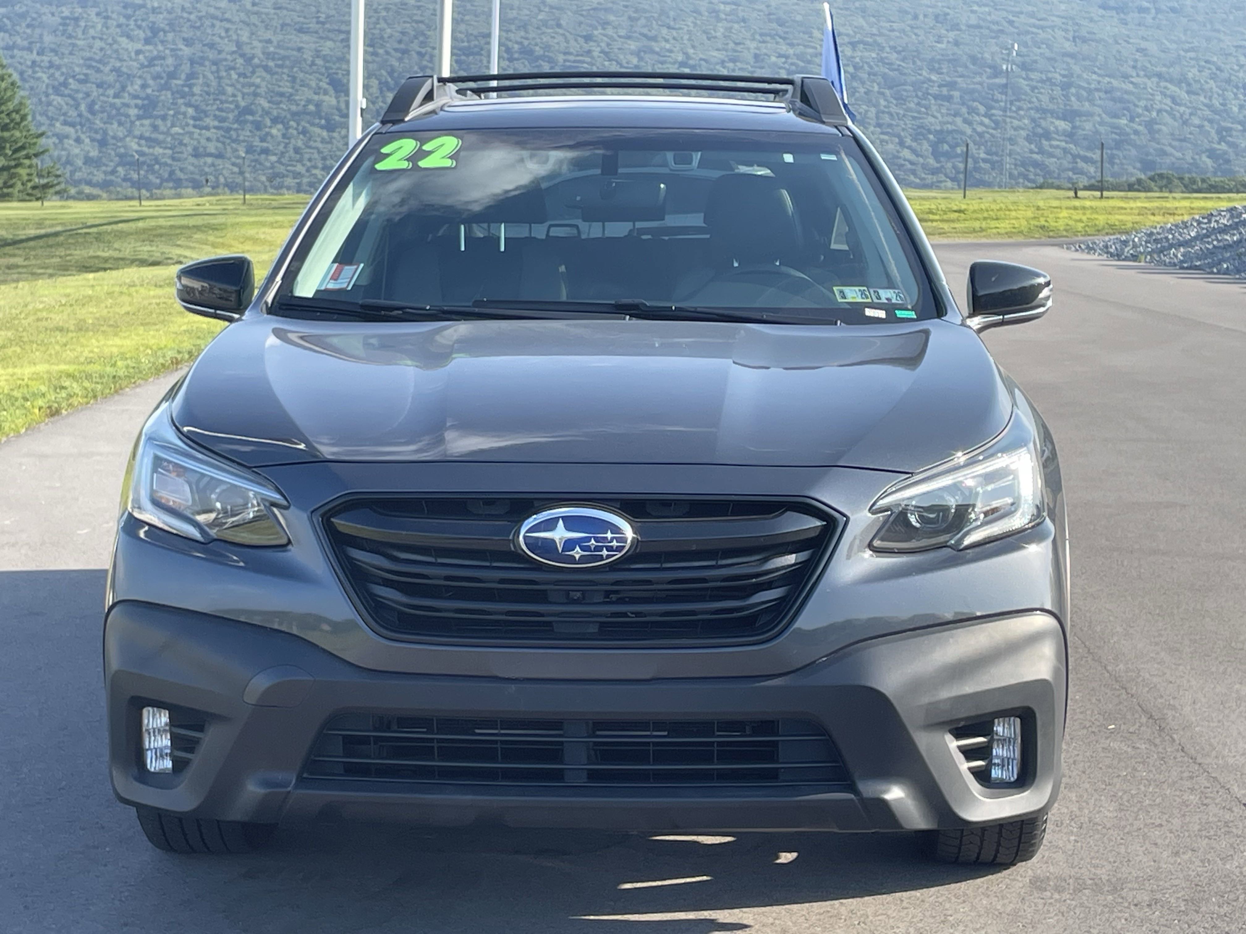 2022 Subaru Outback Onyx Edition XT photo 8