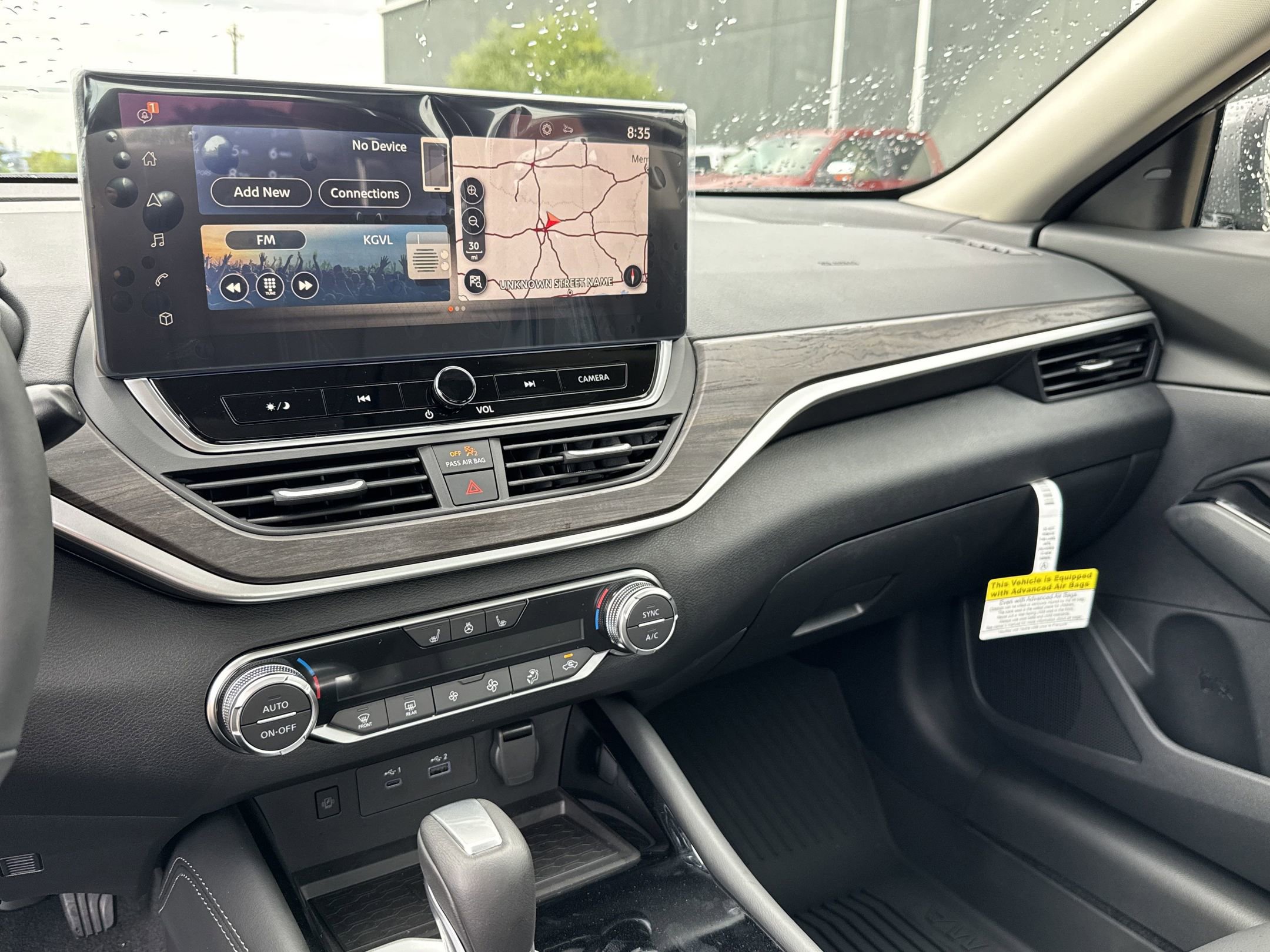 2025 Nissan Altima SL photo 21