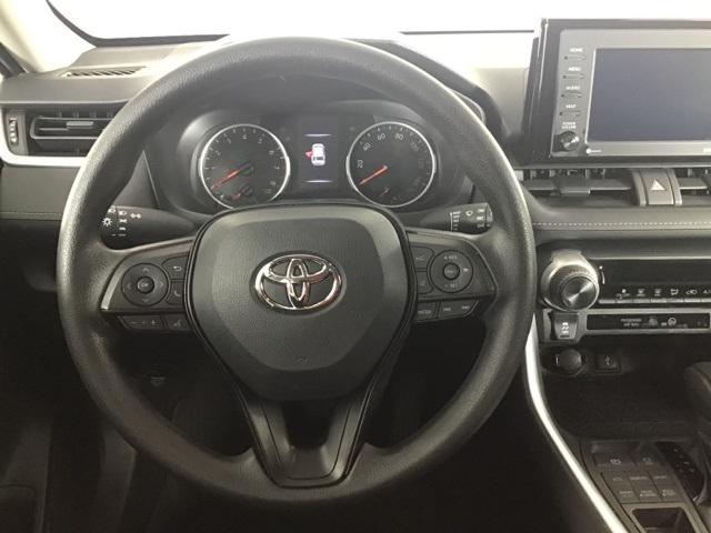 2021 Toyota RAV4 LE photo 10